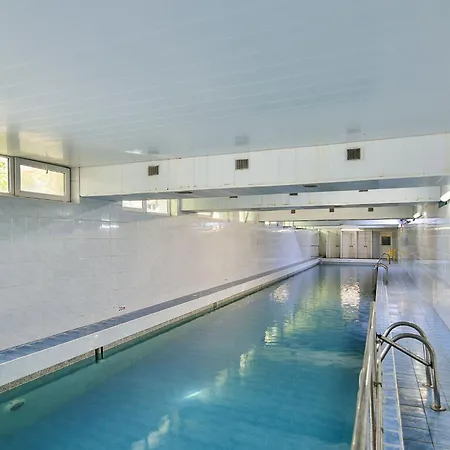 Hotel International Of Scientists Joliot Curie